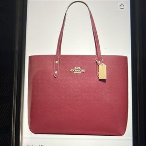 New COACH Women’s Town Tote WINE NEW BNWT BNNU BAG